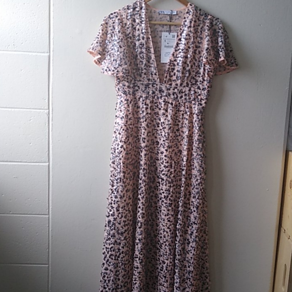 Zara Dress Peach and black